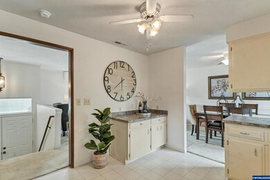 825 Teak Ct SE, Salem, OR 97306 - photo 4