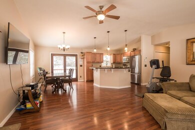 Living room to dining area