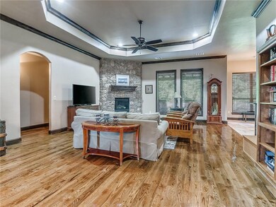 19813 Oakshire Dr, Edmond, OK 73012 - photo 7