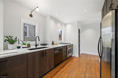 3392 Euclid Heights Blvd, Cleveland, OH 44118 - photo 6