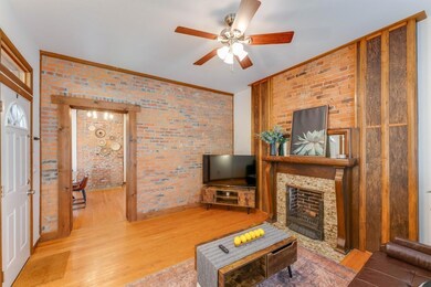 living room..
