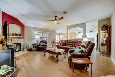 10831 Marot Field, Helotes, TX 78023 - photo 6