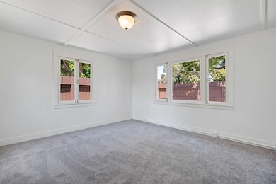 04 - Primary Bedroom