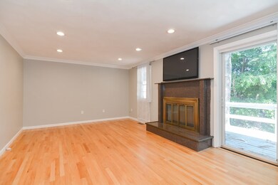 37 Casey Cir unit 37, Waltham, MA 02451 - photo 3