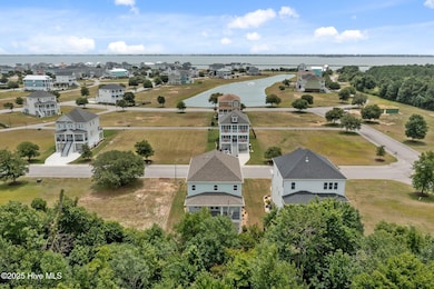 218 Colleton Square, Newport, NC 28570 - photo 2