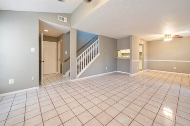 7811 Winehill Ln, Houston, TX 77040 - photo 7