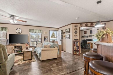 166 Villa Dr, Circleville, OH 43113 - photo 4