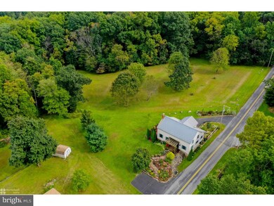 4885 Jasper Rd, Emmaus, PA 18049 - photo 3