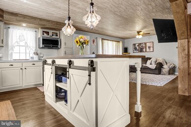 128 Valley Rd, Tamaqua, PA 18252 - photo 7