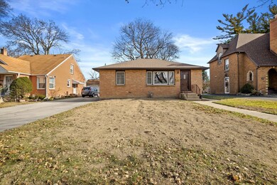 603 N Elmwood Ave, Waukegan, IL 60085 - photo 4