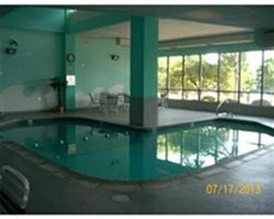 Seawatch Towers unit 810, Revere, MA 02151 - photo 3