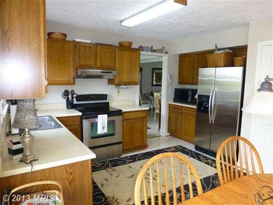 412 Applegate Ct, Linthicum Heights, MD 21090 - photo 4