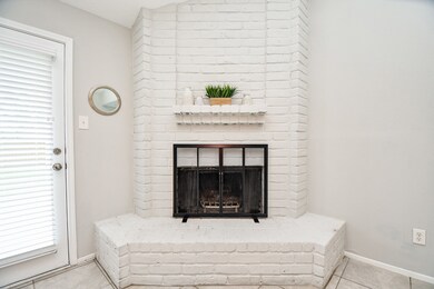 7243 Skylight Ln, Houston, TX 77095 - photo 4