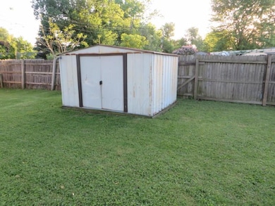 309 S Cherry St, Lancaster, OH 43130 - photo 4