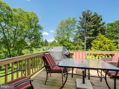 4946 Davis Dr, Doylestown, PA 18902 - photo 4