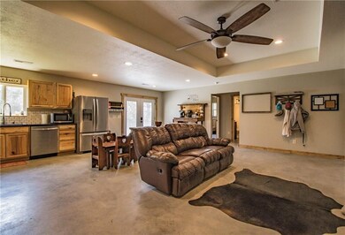 10870 Bray Rd, Elkins, AR 72727 - photo 5