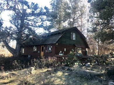 4402 SW Lava Ave, Redmond, OR 97756 - photo 2