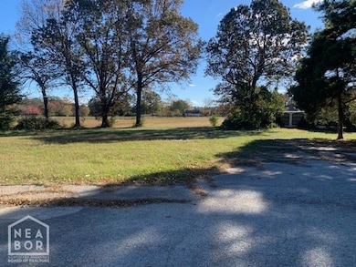 501 Foster Dr, Jonesboro, AR 72401 - photo 2