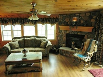 3959 Wright Cir, Gary, IN 46408 - photo 6