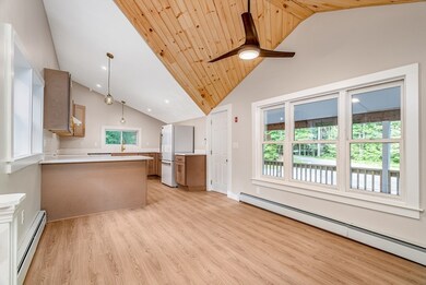 410 Barre Rd, Phillipston, MA 01331 - photo 4