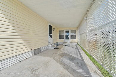 746 Periwinkle Cir, Sebastian, FL 32976 - photo 5