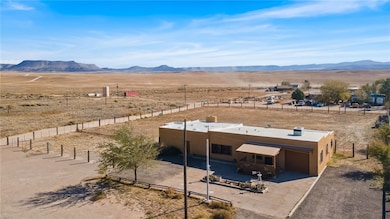 16102 E Highway 66, Valentine, AZ 86437 - photo 4