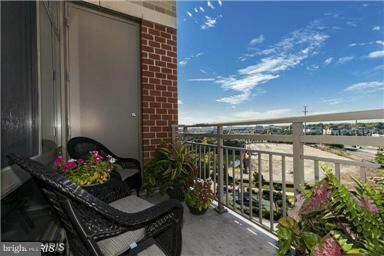 The Eclipse unit 624W, Arlington, VA 22202 - photo 6