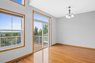 10174 Indigo Dr, Eden Prairie, MN 55347 - photo 5