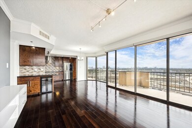 The Bristol unit 2201, Houston, TX 77056 - photo 4