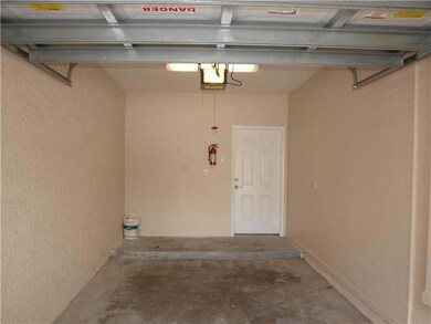 2541 NW 31st Ct unit 2541, Oakland Park, FL 33309 - photo 7