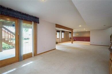 310 SW Marsh Wren St, Lees Summit, MO 64082 - photo 7