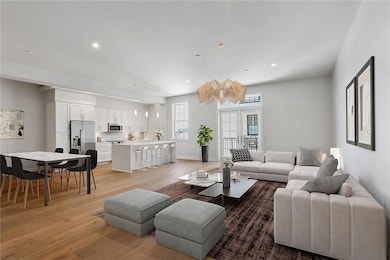 731 St Charles Ave unit 510, New Orleans, LA 70130 - photo 4