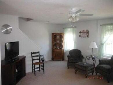 45 Roosevelt Ave unit 15, Dracut, MA 01826 - photo 2