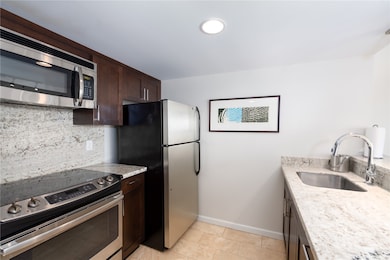 The Ilikai Residential unit 2430, Honolulu, HI 96815 - photo 5