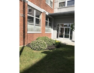 120 Holmes St unit 301, Quincy, MA 02171 - photo 2