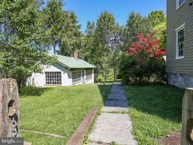 1500 W Washington St, Bolivar, WV 25425 - photo 2