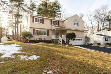 54 Laura Dr, Latham, NY 12110 - photo 2