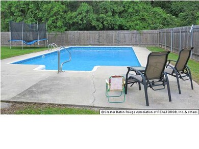 Your Very Own 18.5 x 30 Oasis