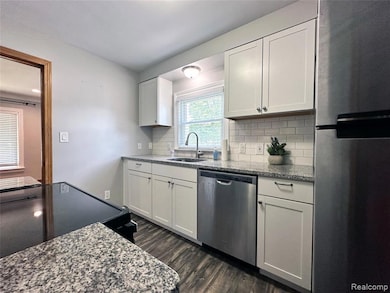 2620 N Main St, Royal Oak, MI 48073 - photo 3