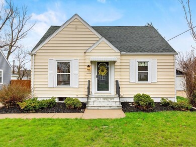 3223 Soutter Ave SE, Cedar Rapids, IA 52403 - photo 2