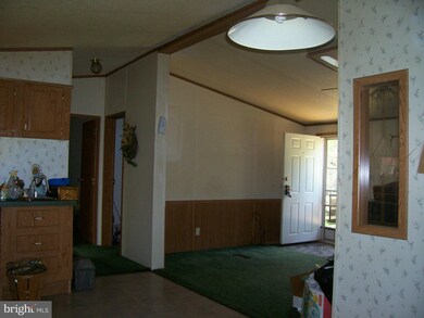 560 Cedar Tree Ln, Moorefield, WV 26836 - photo 7