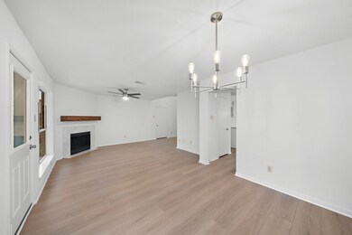 9407 Tree Bridge St, Houston, TX 77075 - photo 6