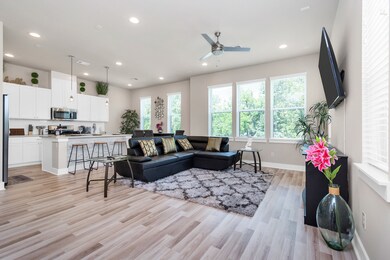 6748 Del Rio St, Houston, TX 77021 - photo 6