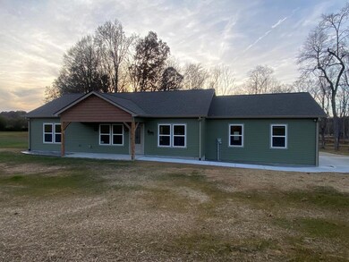 1010 Noel Dr, Cookeville, TN 38506 - photo 2