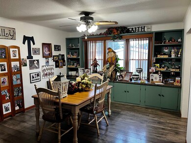 311 Avenue J, Beaver, OK 73932 - photo 4