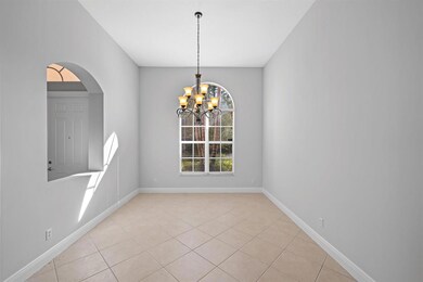 Formal Dining