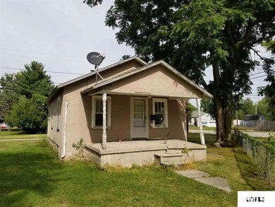 1120 Broadway St unit 1122 Broadway Street, Lincoln, IL 62656 - photo 4