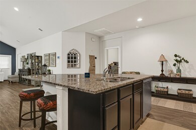 7830 London Tower Ln, Houston, TX 77044 - photo 5