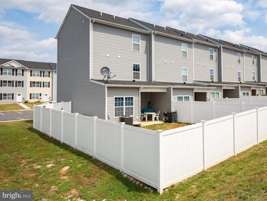 37 Knowledge Ct, Inwood, WV 25428 - photo 2