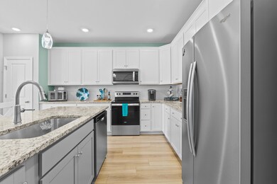 524 Trotters Ln, Moncks Corner, SC 29461 - photo 5